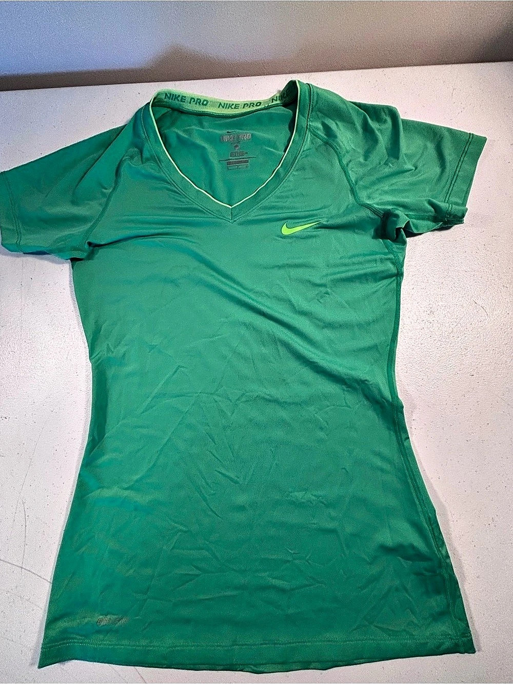 Nike Pro Dri-FIT V-Neck Short Sleeve Top Dri-FIT V-Neck in Green Small